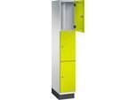 C+P Schließfachschrank Cambio, 1 Abteil, 3 Fächer, mit Sockel, B 300 x T 525 x H 1980 mm, lichtgrau/clowngrün