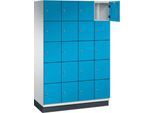 C+P Schließfachschrank Cambio, 4 Abteile, 20 Fächer, mit Sockel, B 1200 x T 525 x H 1980 mm, lichtgrau/lichtblau