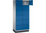 C+P Schließfachschrank Cambio, 2 Abteile, 12 Fächer, mit Sockel, B 800 x T 525 x H 1980 mm, weißaluminium/enzianblau