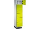 C+P Schließfachschrank Cambio, 1 Abteil, 6 Fächer, mit Sockel, B 400 x T 525 x H 1980 mm, lichtgrau/clowngrün