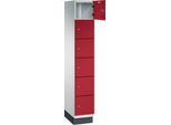 C+P Schließfachschrank Cambio, 1 Abteil, 6 Fächer, mit Sockel, B 300 x T 525 x H 1980 mm, lichtgrau/rubinrot