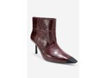 Rassel Spitzer Stiefel