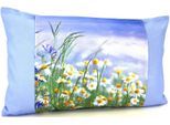 Dekokissen WECKBRODT "Blumenwiese" Gr. 1, blau (hellblau, gemustert), B:30cm L:50cm, Bezug: 100% Polyester, Dekokissen_Sitzkissen_Kissenhüllen, Lotus-Effekt, Garten, Blumen, Kissen