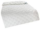 Kunstfaserbettdecke BECO "EcoWell Bettdecken Blauer Engel zertifiziert Für Sommer und Winter", beige (natur), B:155cm L:220cm, Obermaterial: 100% Polyester, Bettdecken, Bettdecke 135x200 cm, 155x220 cm und weitere Größen