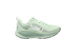 Laufschuh NIKE "Vomero 18", Damen, Gr. 42,5, barely grün, metallic silber, steam, Synthetik, Textil, Schuhe Laufschuh