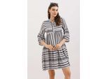 Ethnisches Musterkleid