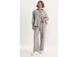 Besticktes Oversized Shirt und weite Hose Co-Ord Set