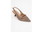 Osca Pump met Puntige Neus, Gesp en Slingback