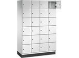 C+P Schliessfachschrank Cambio, 4 Abteile, 24 Fächer, mit Sockel, B 1200 x T 525 x H 1980 mm, lichtgrau
