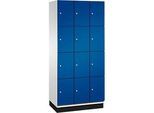 C+P Schliessfachschrank Cambio, 3 Abteile, 12 Fächer, mit Sockel, B 900 x T 525 x H 1980 mm, lichtgrau/enzianblau