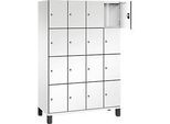 C+P Schliessfachschrank Cambio, 4 Abteile, 16 Fächer, auf Füssen, B 1200 x T 525 x H 1980 mm, verkehrsweiss/weiss