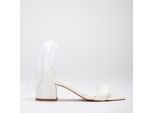 Athena Niedrig Absatz Sandalen with Ribbon