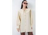 Lange Losse Fit Blouse met Babykraag en Strikdetail