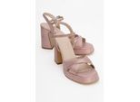 Yvonne Plateau-Sandalen