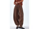 Hosen mit weitem Bein und elastischem Bund