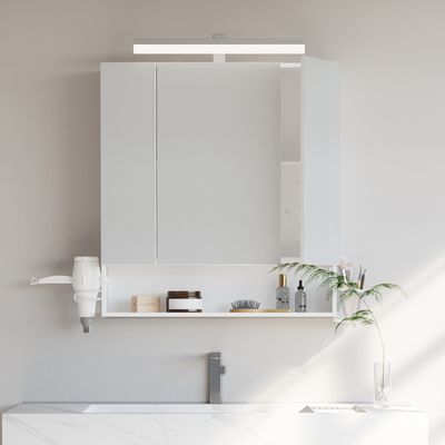 VASAGLE badrumsskåp med LED-belysning, eluttag, hängande korg