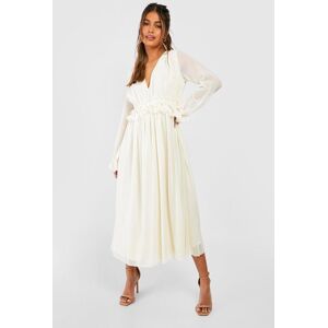 boohoo V-Ringad Lång Volangklänning, White 42