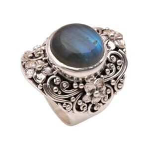 NOVICA Jepun Mists,'Labradorite and Sterling Silver Dome Ring from Bali'