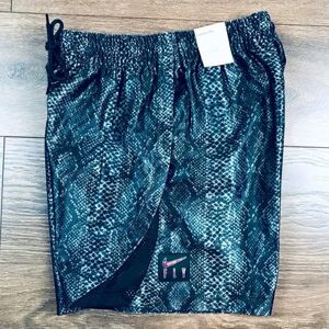 Shorts Nike Dri-Fit Rebel Fly Women’s Snake Print Basketball Shorts - Loose Fit Nwt Color: Black Size: Various