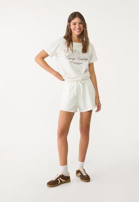 Stradivarius Kortærmet T-Shirt Med Newport L