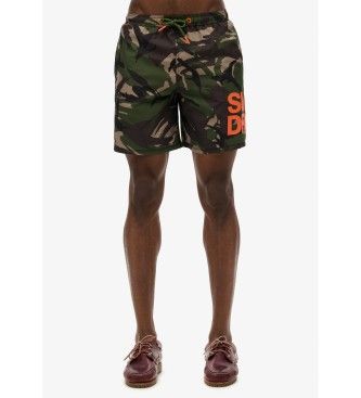 Superdrytil mænd. M3010247A 43,2 cm svømmedragt med grønt Sportswear-logo (XL), Camouflage, Badetøj, Genanvendt polister, Bæredygtig