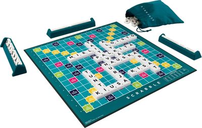 Mattel Scrabble (FI)