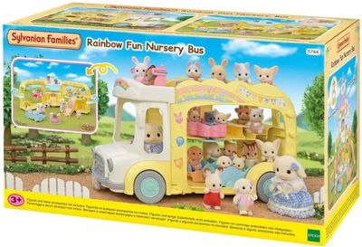 Sylvanian Families buss med tre køyer på lekeplassen