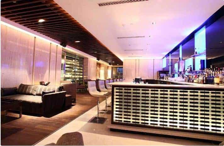 24 7 bar- the lalit new delhi a perfect corporate party place