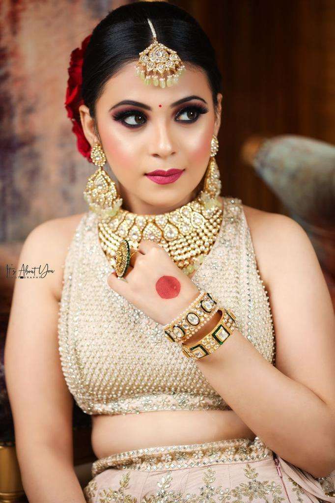 Makeup artist sanya sehgal