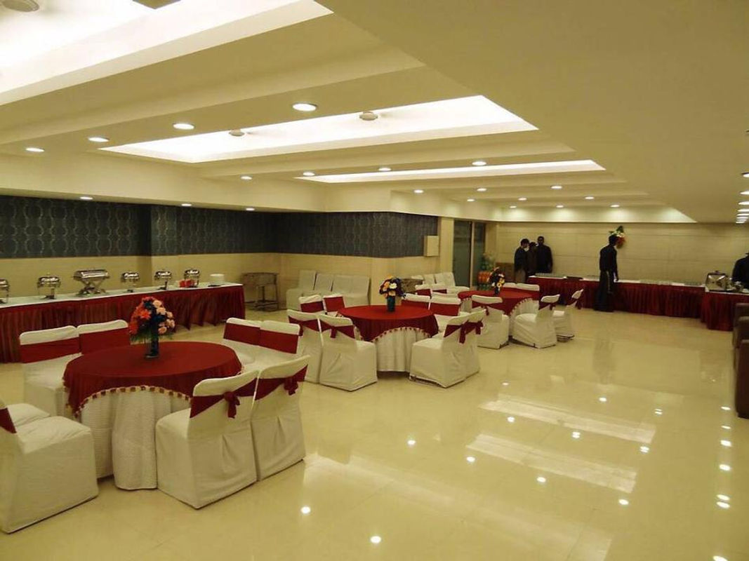 Ambience of Hotel Dwarka Palace