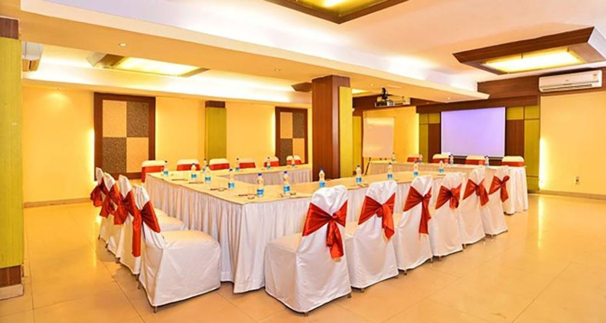 Bar Area at Hotel Gautam Deluxe