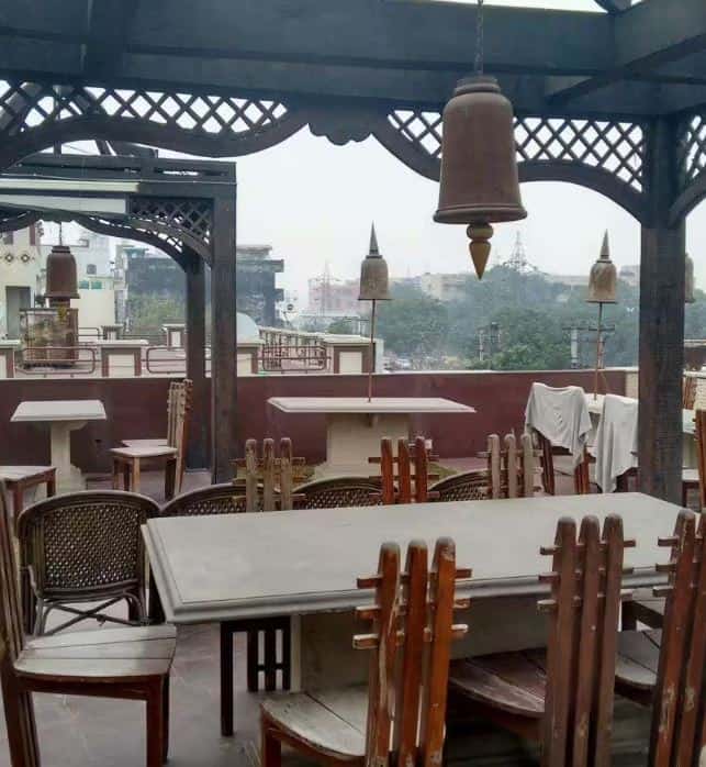 Bar Area at Puratan - Family Restaurant & Bar