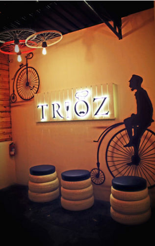 Birthday party at trioz Vile Parle West