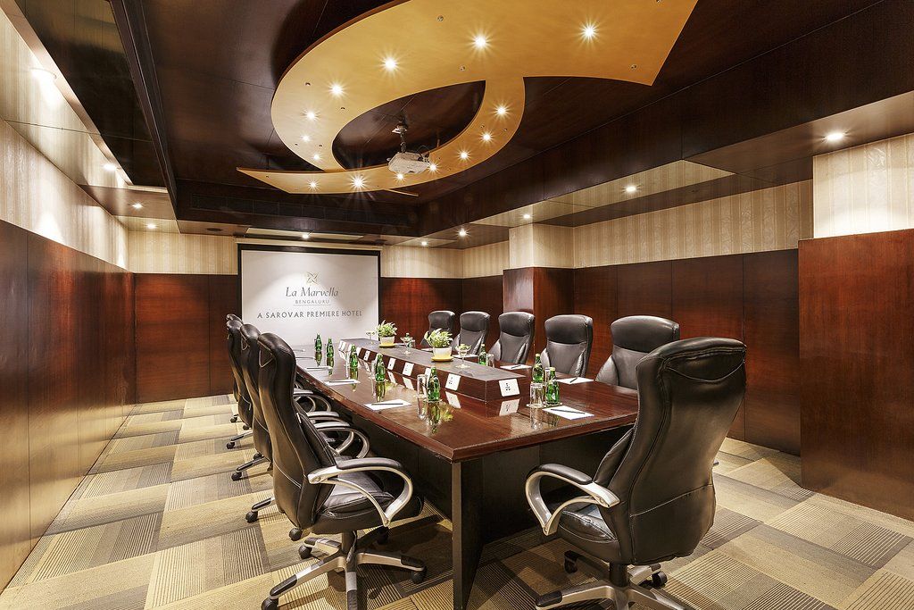 Boardroom - La Marvella