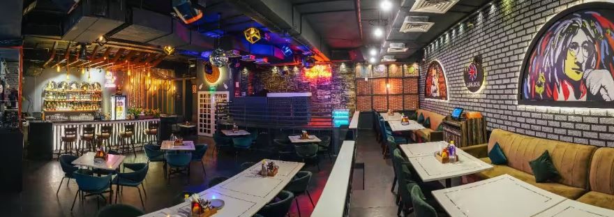 exclusive party packages of London Street Cafe Kitchen & Bar