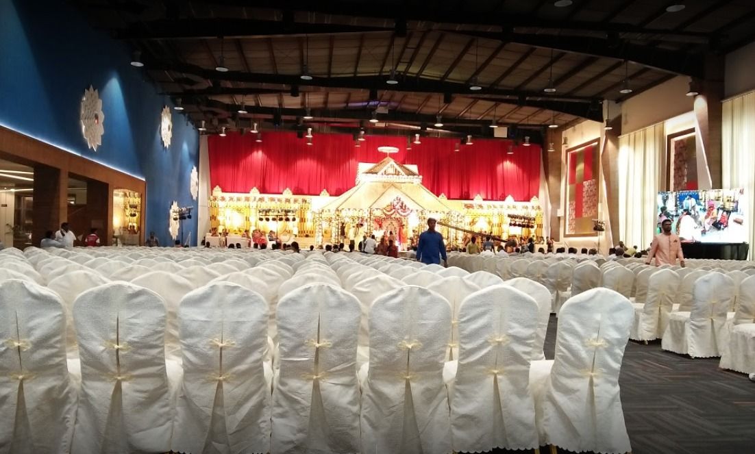 exclusive party packages of Shree Convention Center