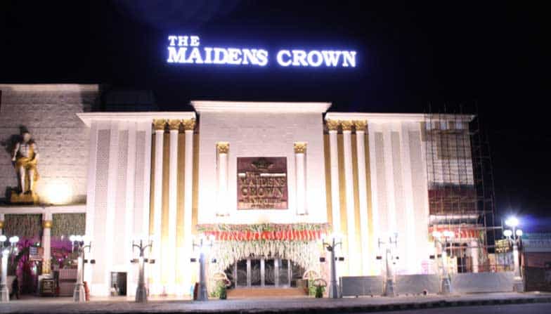 exclusive party packages of The Maidens Crown Banquet