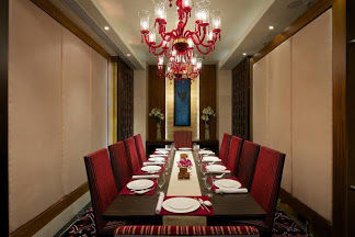 exclusive party packages of Vivanta by Taj