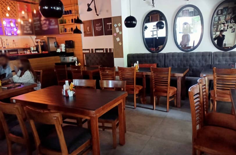 Interior of Cafe Me Diner Janakpuri