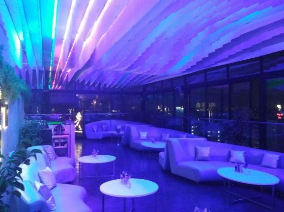Evviva Sky Lounge - Crowne Plaza