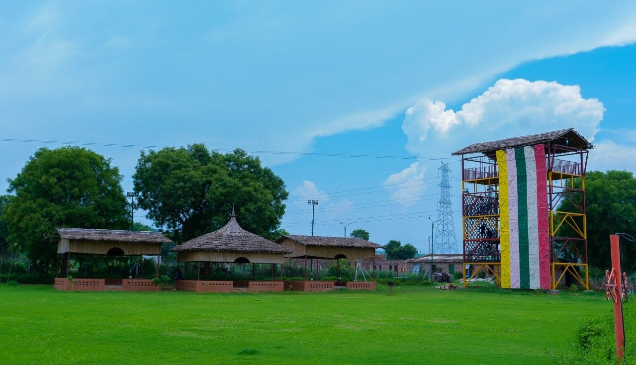 Interior of Farm 3344 Badshahpur