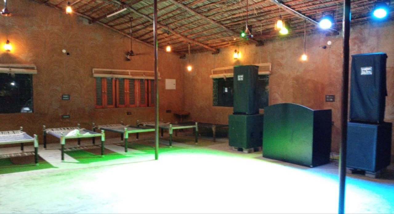 Interior of Farmhouse 131 Manesar