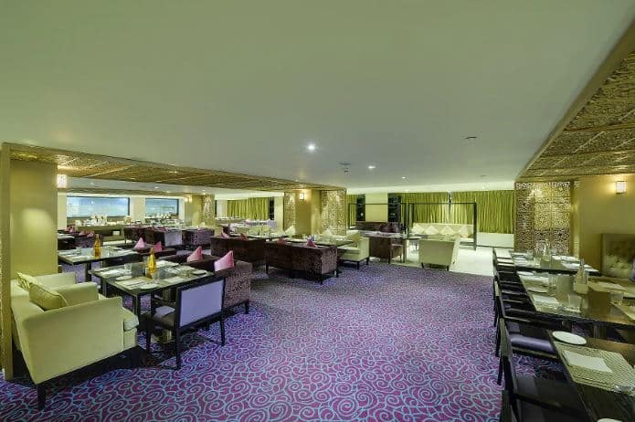 Gallop Bar - Davanam Sarovar Portico Suites