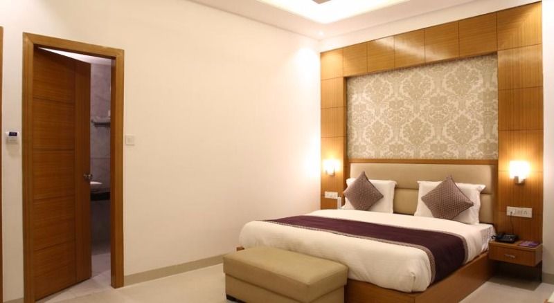 Interior of Hotel Transit Mahipalpur