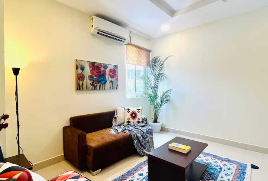 Interior of House 9999 DLF Phase 3