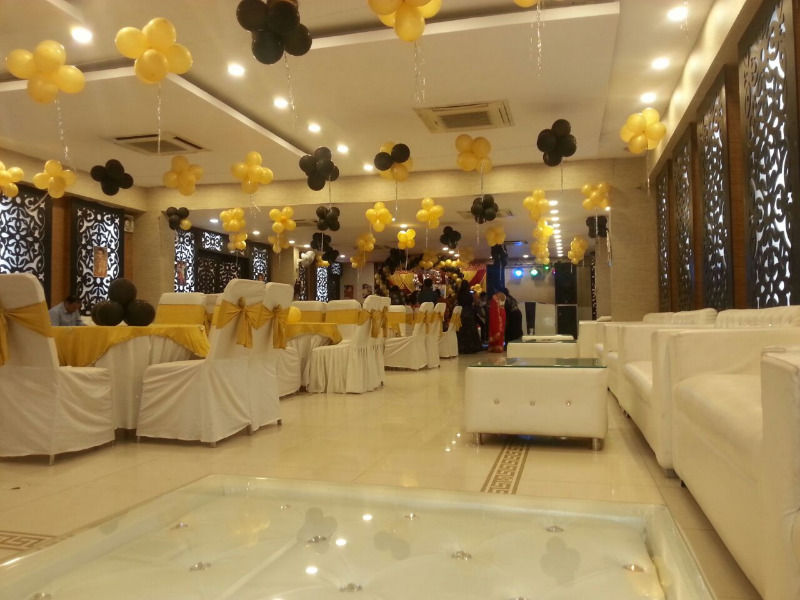 Interior of Khushi Banquet Pitampura