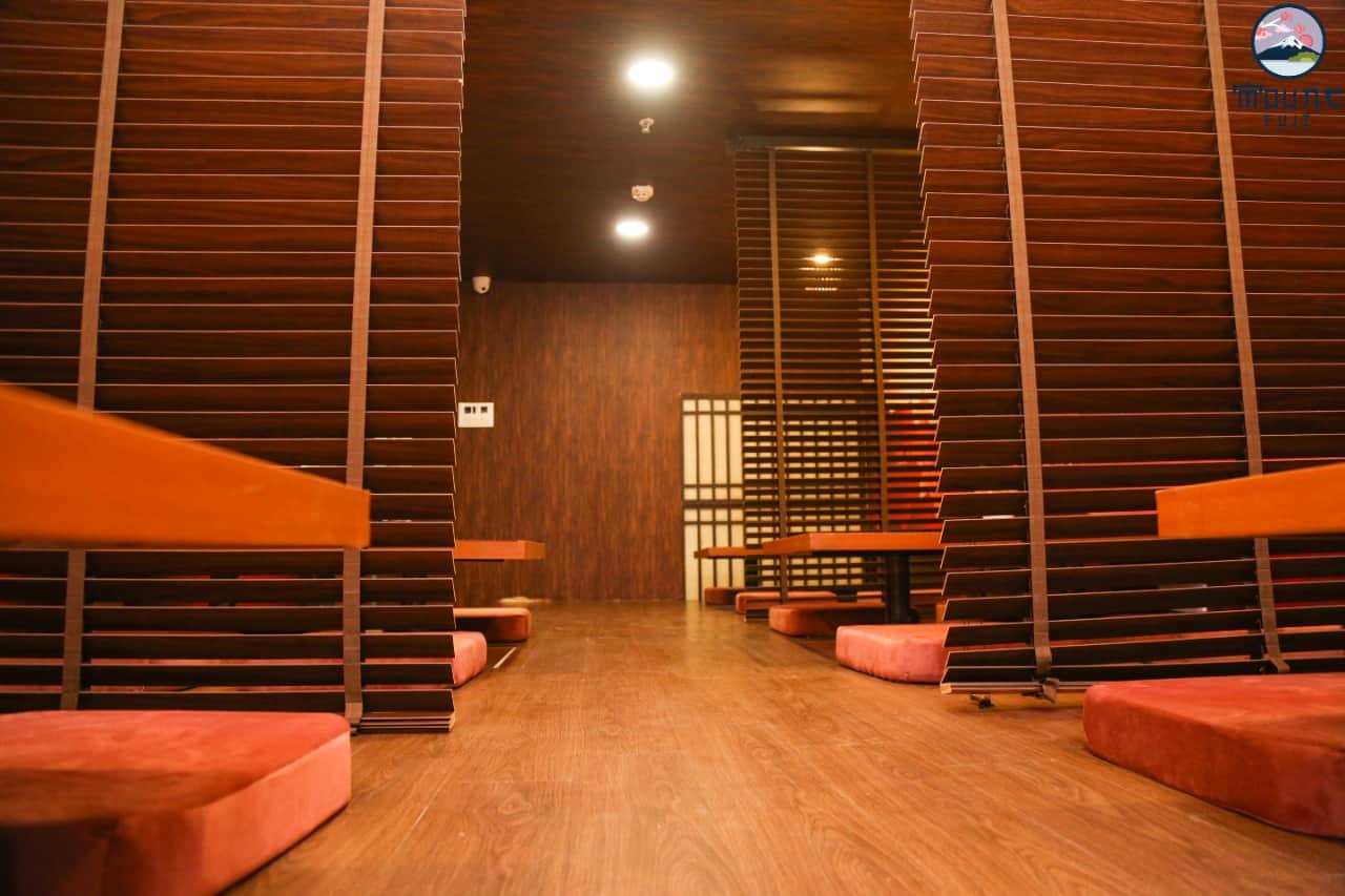 Interior of Mt Fuji Connaught Place