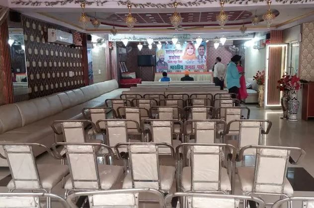 Interior of Neelam City Banquet Mayur Vihar
