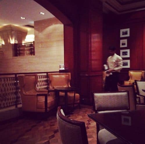 Polo Lounge - Hyatt Regency