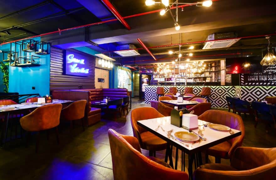 Interior of Qbic Cafe & Bar Patel Nagar